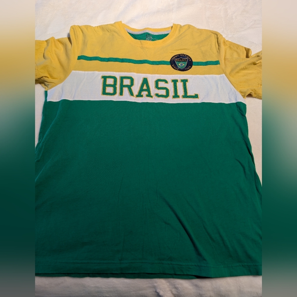 Tommy Hilfiger Brasil Yellow and Green T-Shirt. XL.